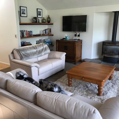 Luxury On Lakeside Wanaka Luaran gambar