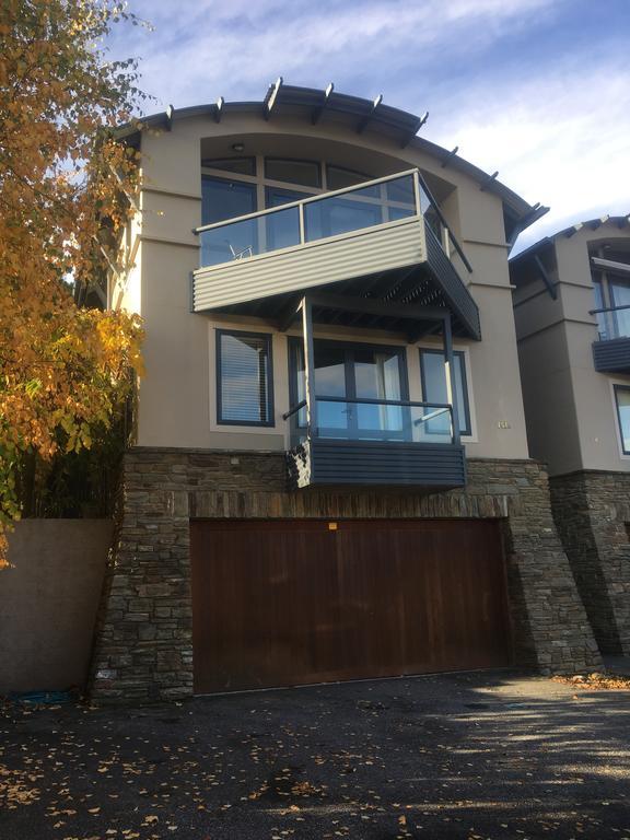 Luxury On Lakeside Wanaka Luaran gambar