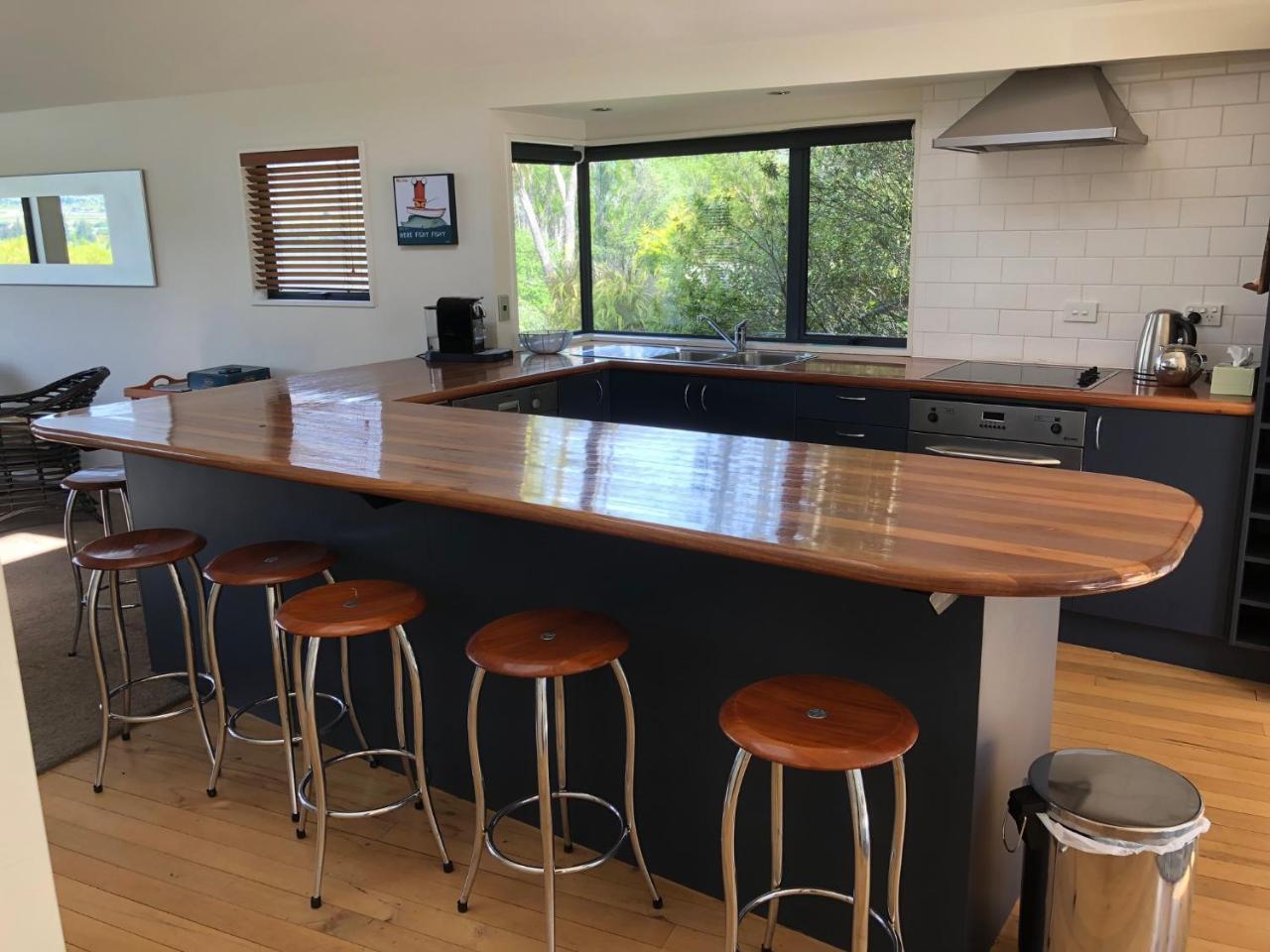 Luxury On Lakeside Wanaka Luaran gambar