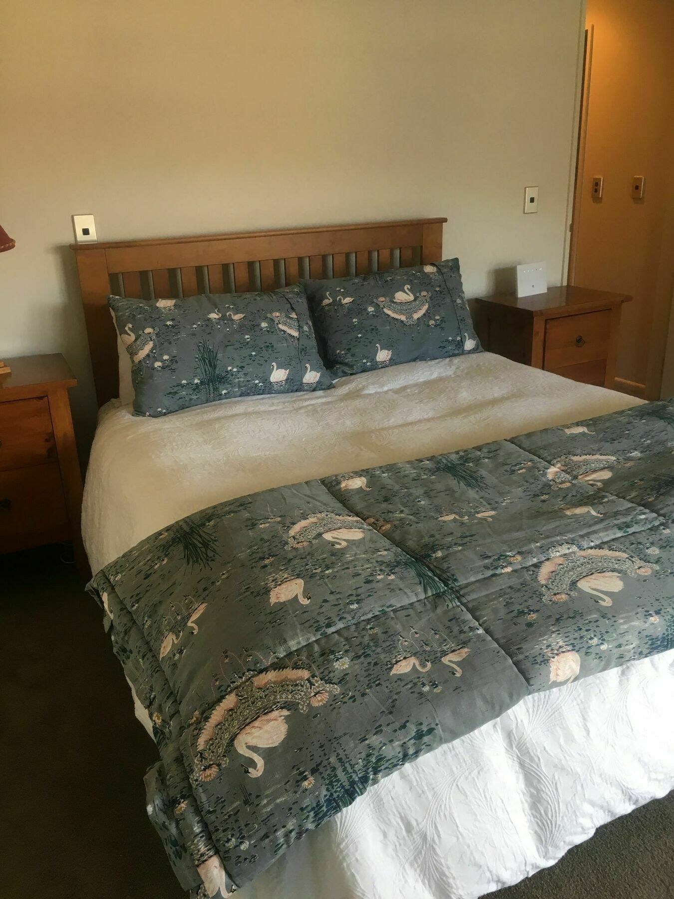 Luxury On Lakeside Wanaka Luaran gambar